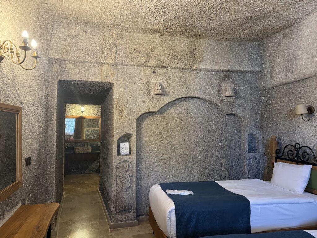 Lunar Cappadocia Hotel　カッパドキア　世界遺産　洞窟ホテル　トルコ　